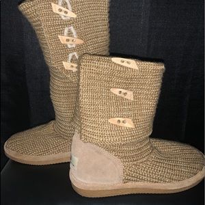 BearPaw Sock Boots Size 7